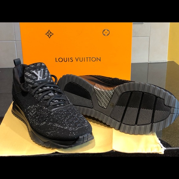 Louis Vuitton Unisex Black Sneakers-Brand New- Size 43 - Picture 1 of 12